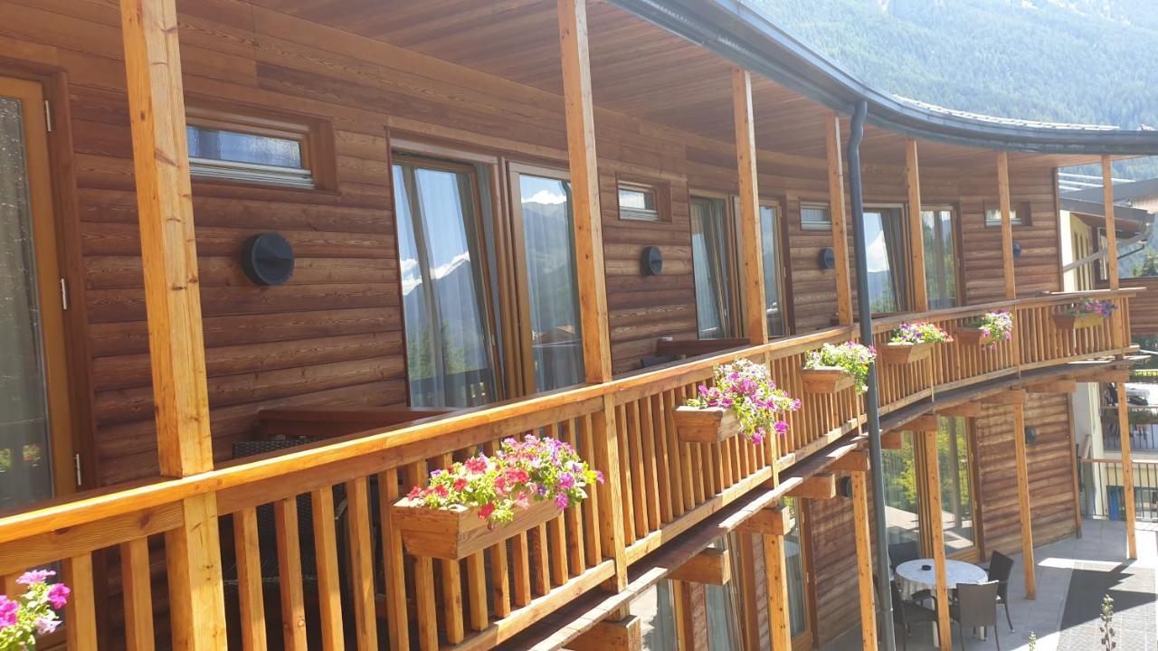Garni Enrosadira Hotel Vigo di Fassa Exterior photo